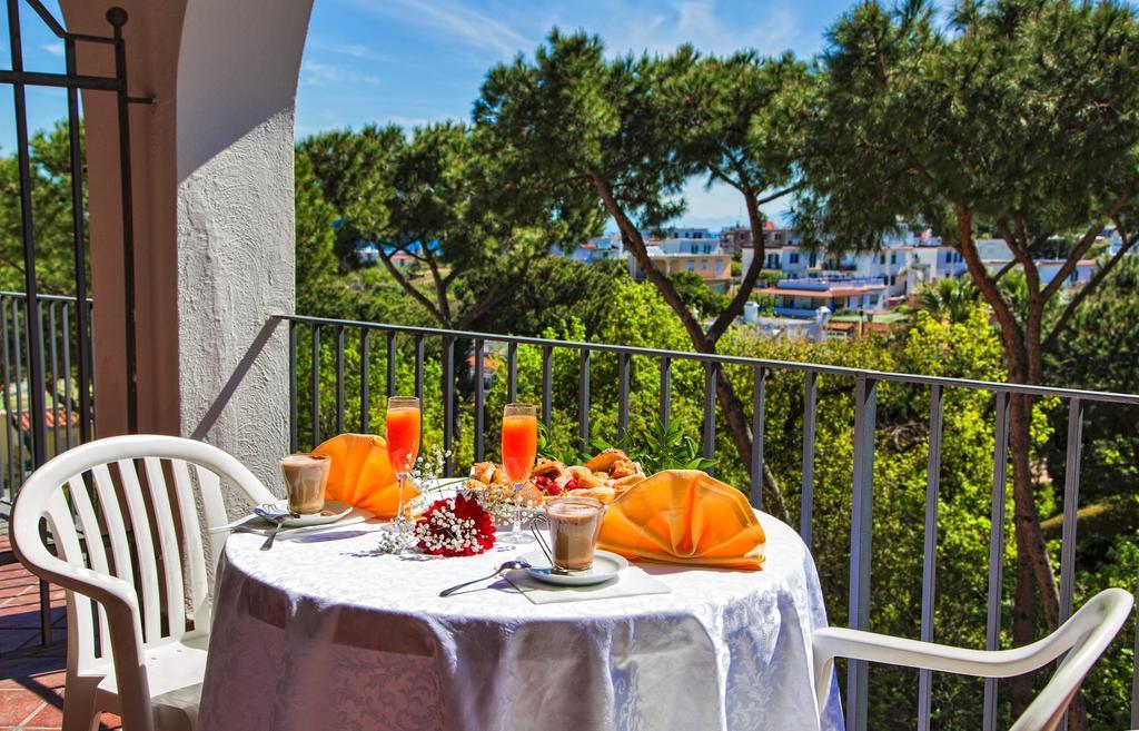 Hotel San Valentino Terme Ischia Exterior foto